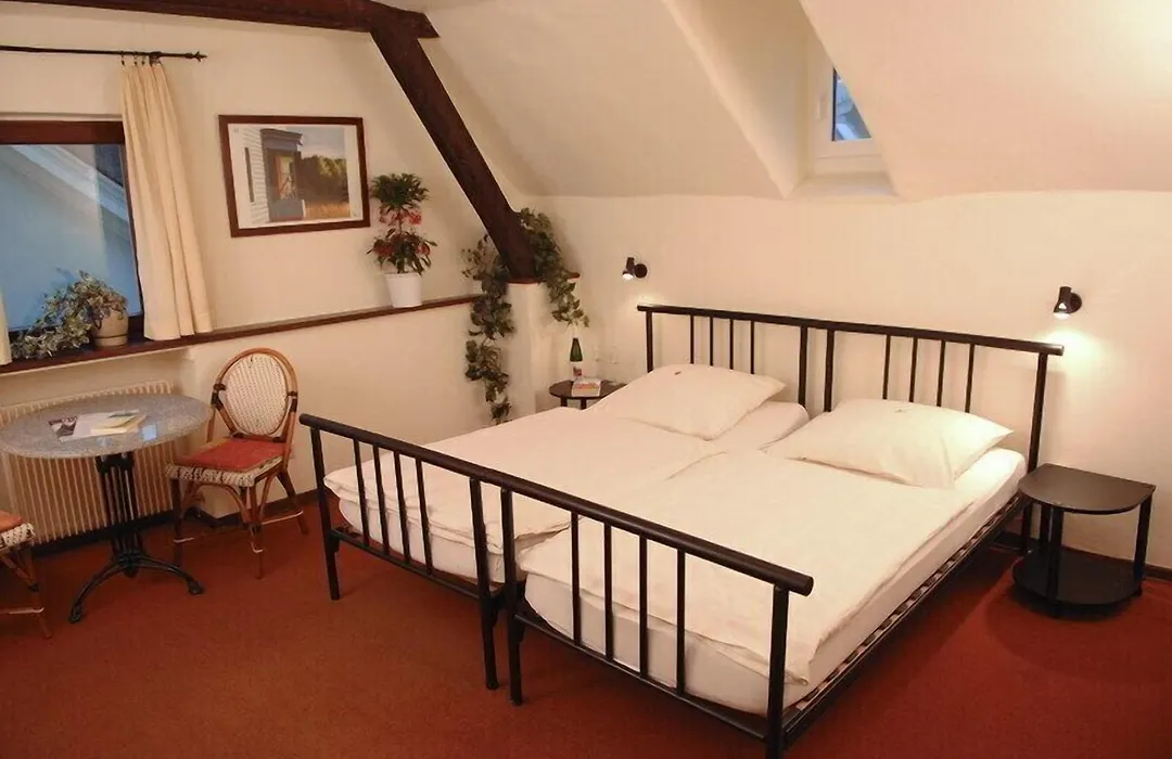 Nassauer Hof-1